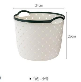 Small Laundry Basket Resistant to Scratches